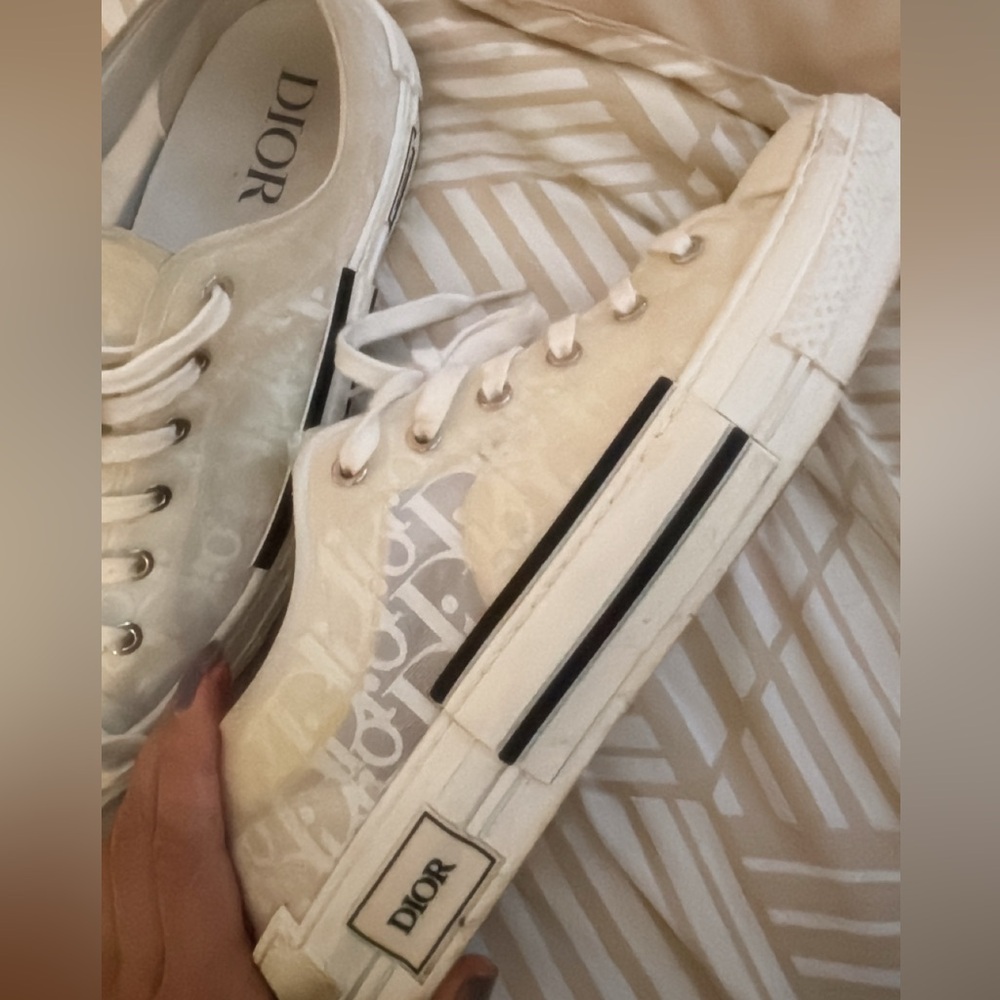 Dior Cream Lace-Up Sneakers - Picture 6 of 11